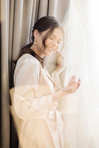 Icelandic - Hungarian wedding on the staircase