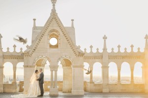 Icelandic - Hungarian wedding on the staircase